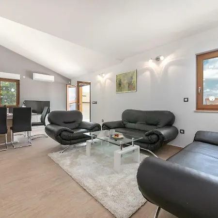 Lana Villa Poreč