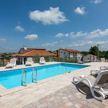 Lana *